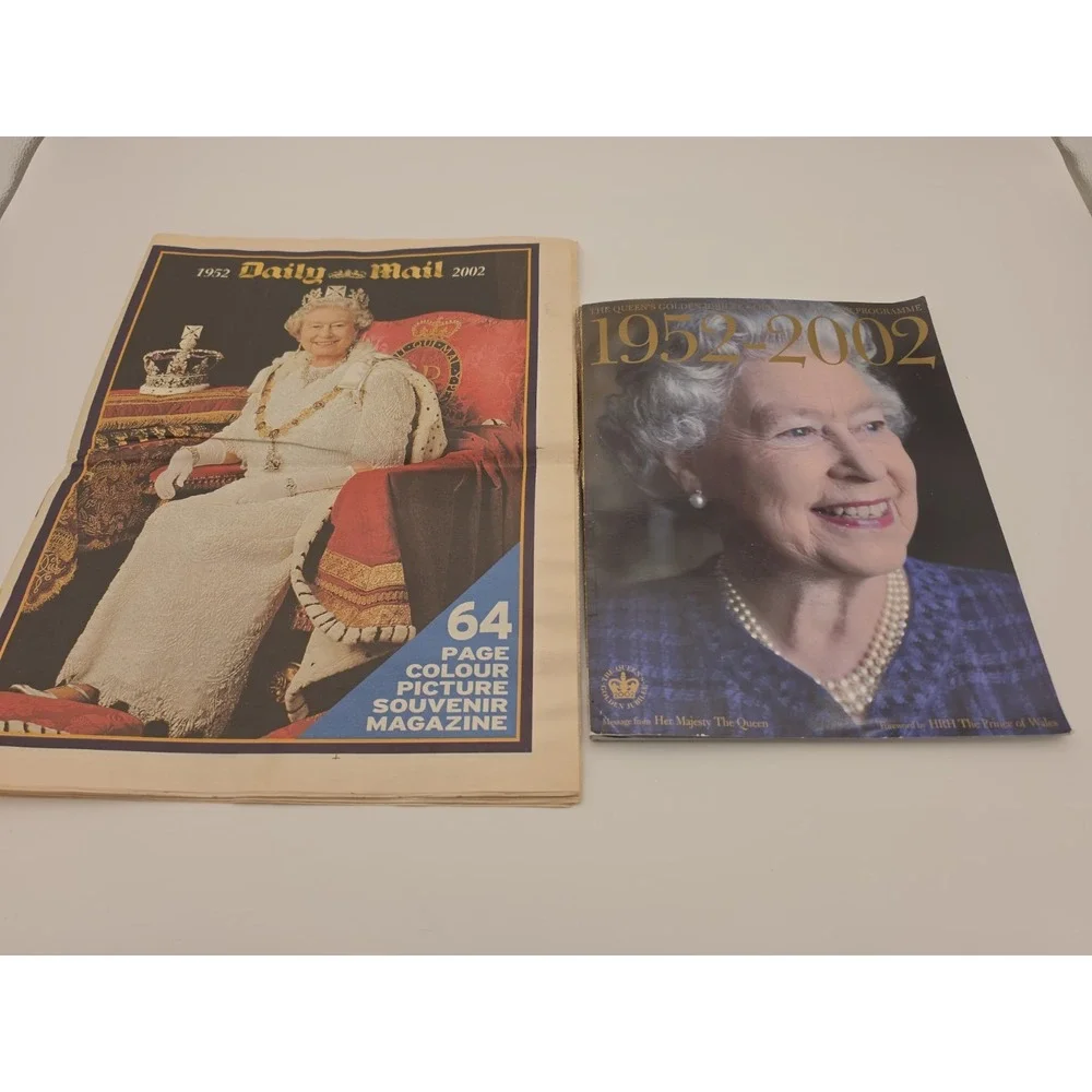 Daily Mail Souvenir Edition Queen Elizabeth & Official Souvenir Proram 1952-2002